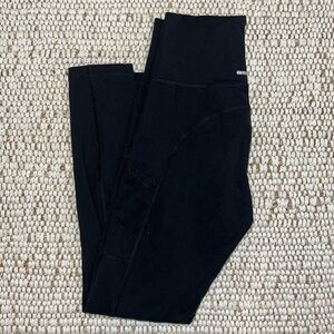 OFFLINE By Aerie The Hugger High Waisted Pocket Legging